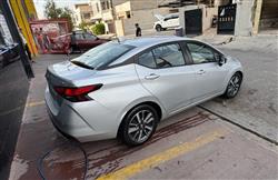 نيسان فيرسا